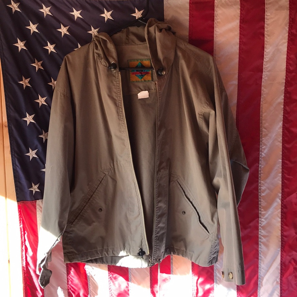 Etirel world. Jacket